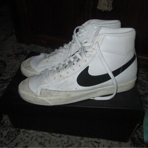 Nike Blazer Mid 77 High-Top Sneakers